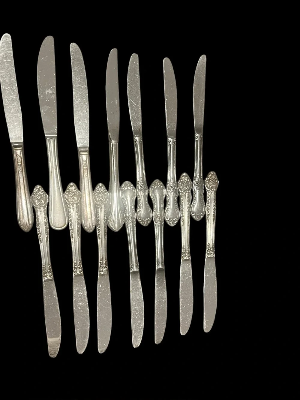 Mixed Lot of 14 Vintage Stainless Butter Knives Flatware MCM Mismatched Crafts